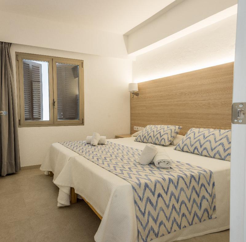 Sol Naixent Hotel Cala d'Or  Exterior photo